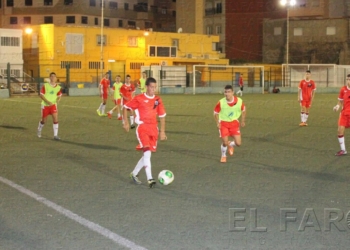 Un momento del entrenamiento de las selecciones Sub-16 y Sub 18 de este pasado lunes