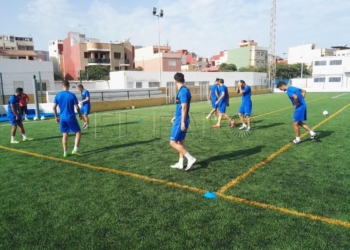 El campo de La Espiguera fue el escenario elegido para el entrenamiento de ayer.