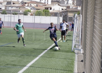 Imagen del último de los partidos disputados por el River Melilla, a domicilio.