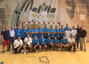 El consejero de Deportes, Antonio Miranda se pasó por el entrenamiento de la escuadra de nuestra ciudad.