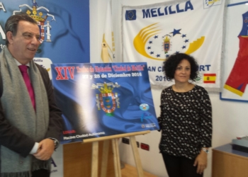 Antonio Miranda y Sonia Urbaneja, presidenta de la Federación Melillense, en la presentación del cartel anunciador.