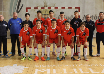 La selección melillense sub-16, bajo las órdenes de ‘Viki’ afronta un complicado sector en tierras cordobesas durante este fin de semana.