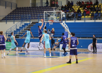 El pívot del Melilla Baloncesto, Fran Guerra, volvió a ser el máximo anotador del partido.