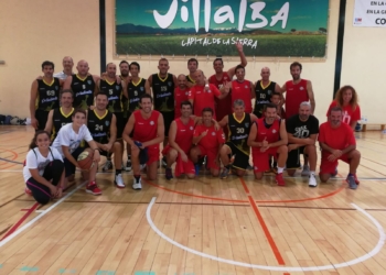 Los jugadores del Real Club Marítimo, en el encuentro que disputaron frente al Estudiantes de Madrid.