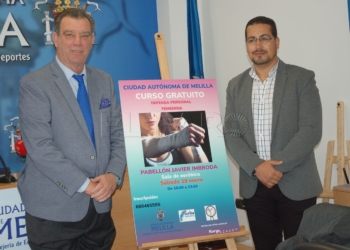 El consejero de Deportes, Antonio Miranda, y Nardin Ismael, del Club Koryo.