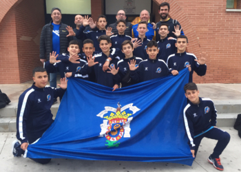 Jugadores de la escuadra local, en su celebración.