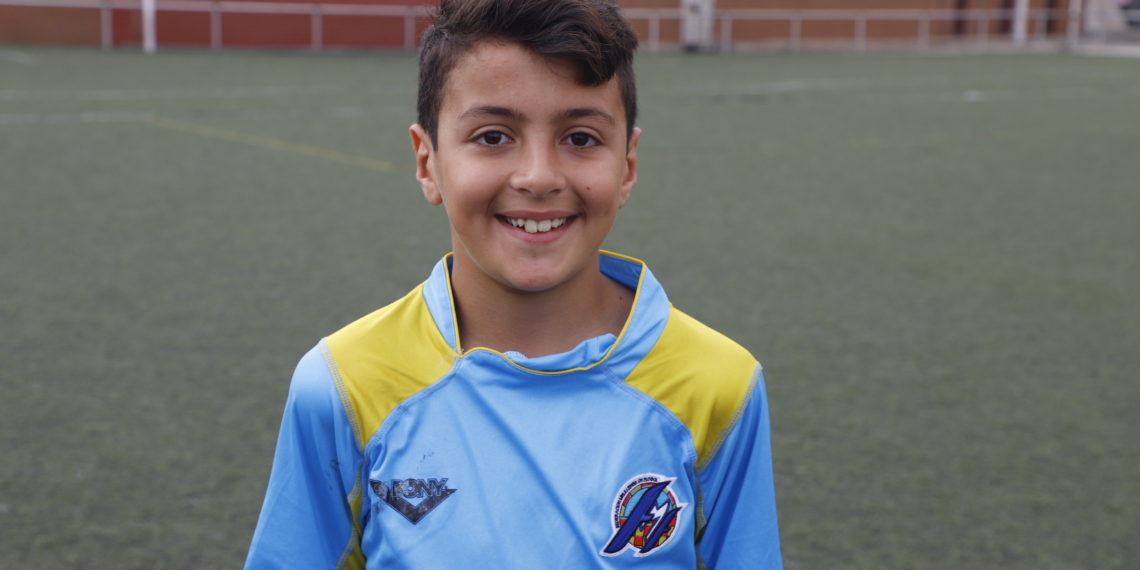 Nombre: Ayman Hamed Agharbi
Nombre deportivo: Ayman
Club: Peña Santilla