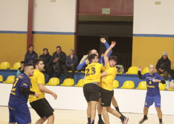 Jugadores melillenses, en uno de los partidos de la temporada pasada.