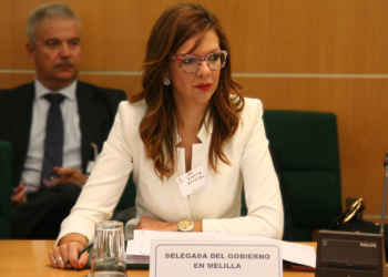 Sabrina Moh ha pasado de pedir la dimisión de El Barkani por el caos fronterizo y la prohibición de importar borregos, a intentar eludir responsabilidades.