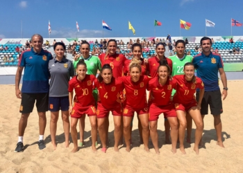 La melillense Lorena Asensio es una de las ‘fijas’ en las convocatorias de la selección española femenina de fútbol playa.