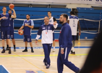 Imagen de uno de los entrenamientos con el Melilla Baloncesto.