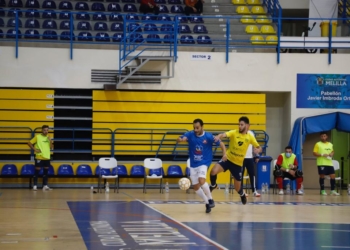 Laure, en una de las jugadas del partido de ayer.