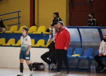 El técnico melillense, en uno de los partidos de esta temporada liguera.