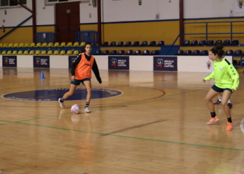 Lubna, durante una de las sesiones de entrenamiento llevadas a cabo en el pabellón Lázaro Fernández.