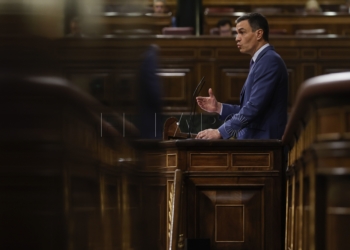 MADRID, 08/06/2022.- El presidente del Gobierno, Pedro Sánchez, comparece este miércoles ante el pleno del Congreso, a petición propia, para dar cuenta de las relaciones con Argelia e informar sobre el último Consejo Europeo extraordinario. EFE/ Emilio Naranjo