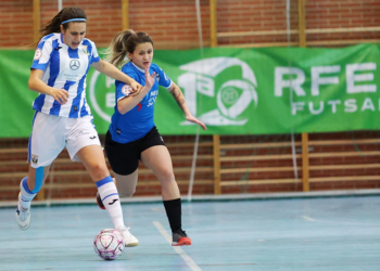 a principios del pasado mes de marzo el conjunto melillense rescató un punto en la cancha de las pepineras tras empatar a dos un choque que perdían al descanso por dos a cero.