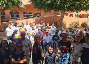 Escuela de Flamenco visita el Centro Gámez Morón