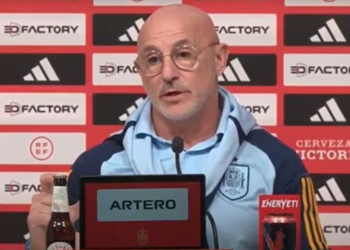 Imagen de la rueda de prensa que ofreció el seleccionador español, Luis de la Fuente, en la previa del encuentro de hoy frente a Chipre.