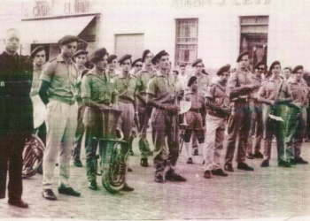 La Banda de la OJE, ¡la Falange!, el 18 de julio de 1954.