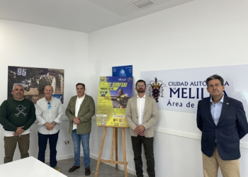 El consejero de Deportes estuvo acompañado en la presentación por representantes de los clubes que actualmente están impulsando la creación de la Federación Melillense.