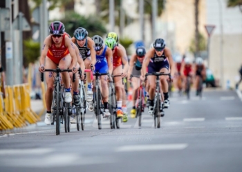 Coincidiendo con la Copa de Europa de Triatlón se llevará a cabo la Prueba Popular ‘Triatlón Ciudad de Melilla’.