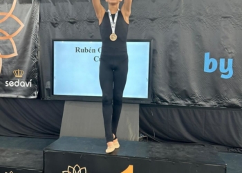 El gimnasta melillense logró la medalla de oro en el ejercicio de pelota.