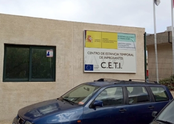 Vista del Centro de Estancia Temporal de Inmigrantes (CETI) a la península en el que se encuentran este miércoles 468 inmigrantes subsaharianos, marroquíes y argelinos y donde se ha registrado un caso positivo de coronavirus. EFE/ Reduan Dris